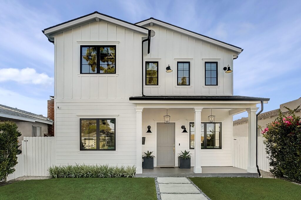 Surge in sellers outpaces buyers in housing market