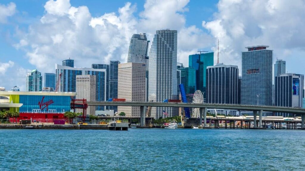 Florida condo market faces potential crisis as values decline