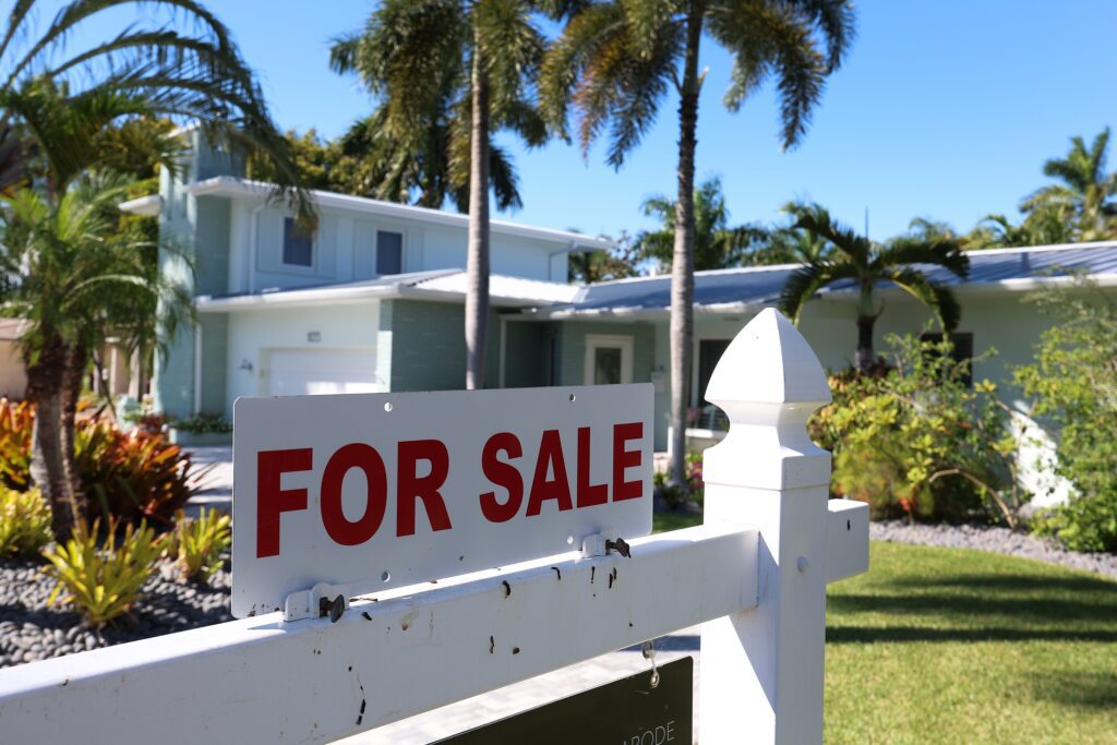 Florida housing market faces potential investor selloff in 2025